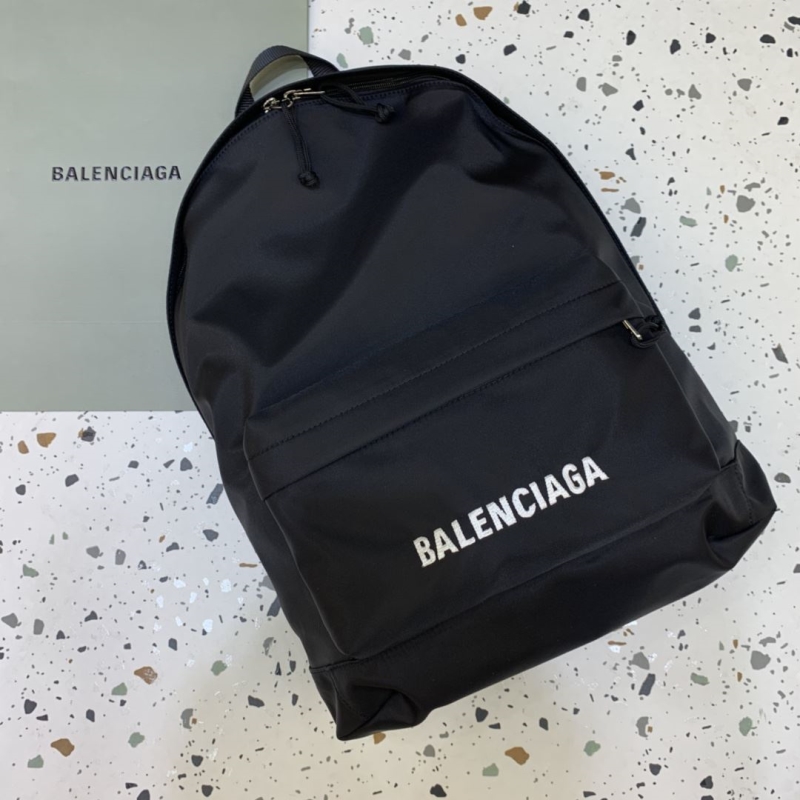 Ba*len*cia*ga backpacks